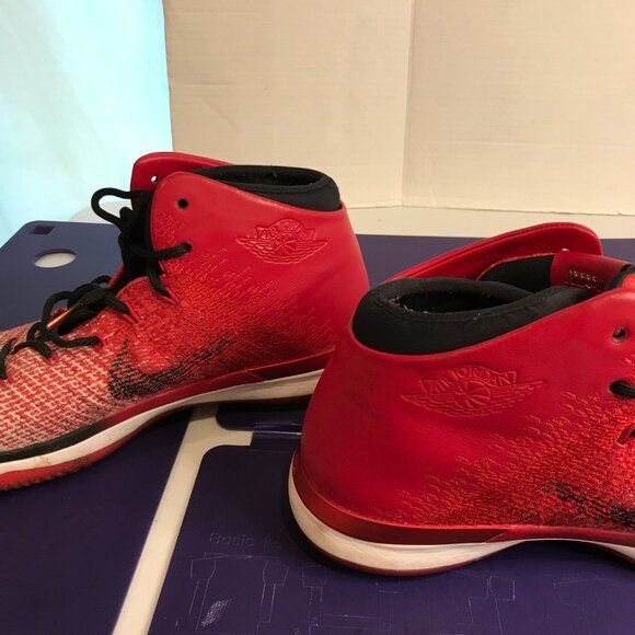 AIR JORDAN 31 HIGH TOP MENS SNEAKERS SIZE 12 - Picture 4 of 13